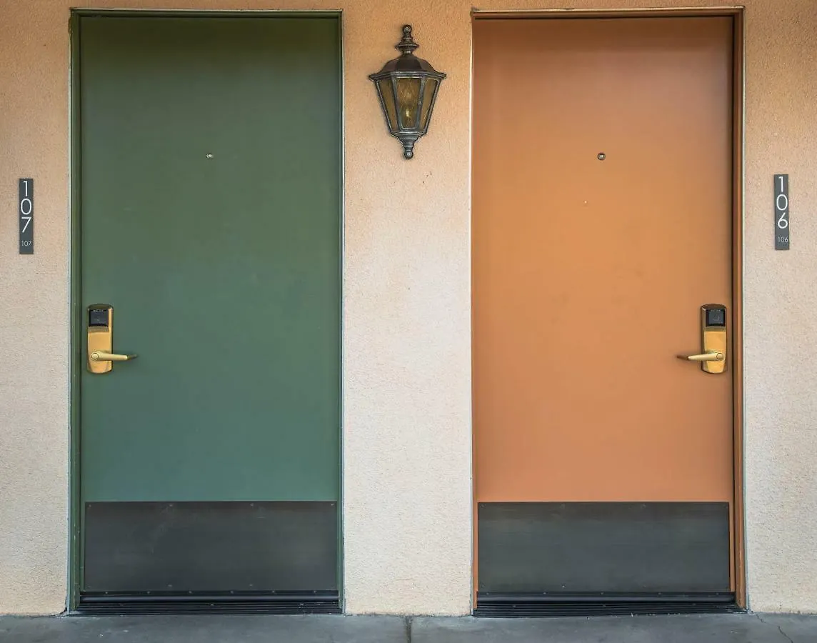 Vagabond Motor Hotel - Palm Springs 2*,