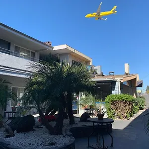 Skyways 2*, Los Angeles Estados Unidos da América